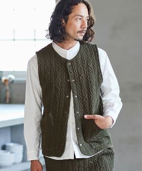 30%OFF【CAMBIO(カンビオ)】ケーブルキルティングノーカラーベスト(CAM-7047AGS) | CAMBIO カンビオ(ジレ・ベスト)