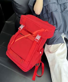 【大容量・撥水加工】ボックス型スクエアカジュアルリュックサック/スポーツバッグ