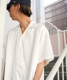 【トレンド】線画フラワーオープンカラーシャツ 5分袖