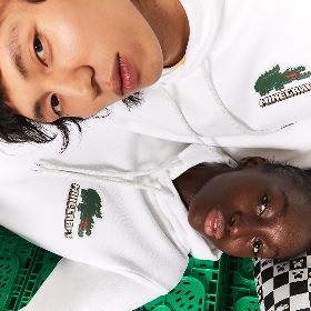 『LACOSTE x MINECRAFT』 オーガニックコットンスウェットパーカ